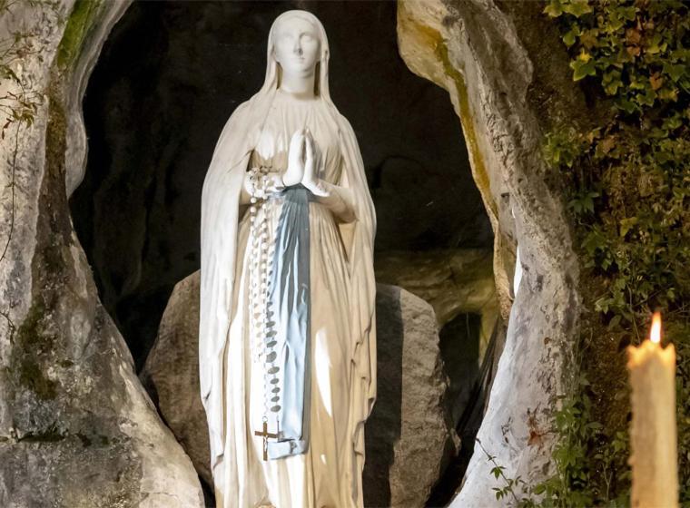 Villa Bigorra Lourdes Centre Le Sanctuaire La Grotte , Parking Kültér fotó